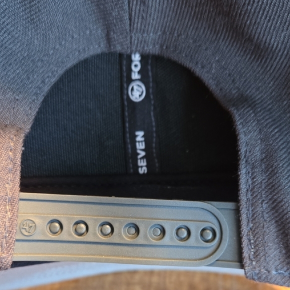 LA Dodgers 47 Captain Snapback Grey And Blue Cap - Picture 5 of 7